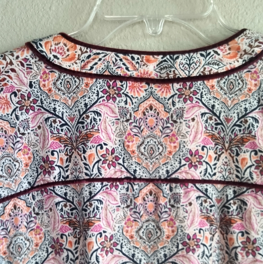 J. Jill Size Medium Floral Top With Velvet Detailing - Picture 3 of 12